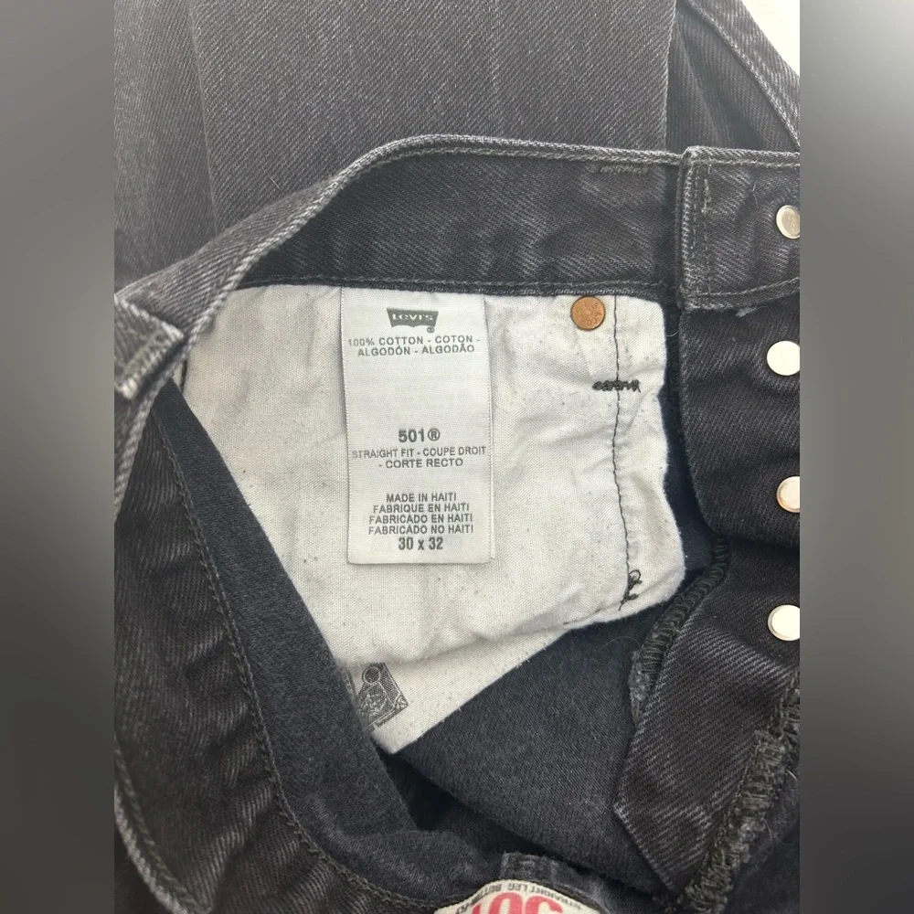 Levi’s 501 washed Black Denim 30 x‎ 32 100% cotton